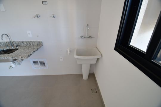 Cozinha de apartamento à venda com 3 quartos, 166m² em Bairro das Palmeiras, Campinas