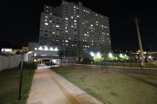 Fachada de apartamento para alugar com 2 quartos, 36m² em Jardim Helena, São Paulo