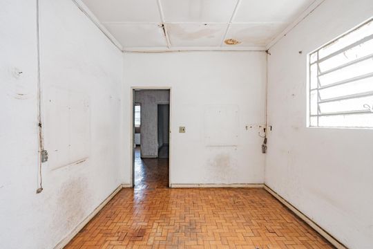Casa à venda com 3 quartos, 340m² em Vila das Merces, São Paulo