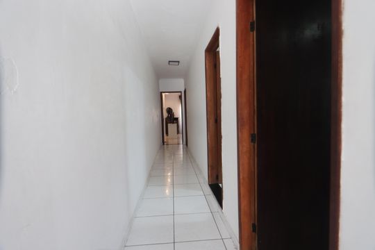 Corredor de casa à venda com 3 quartos, 162m² em Jardim Tiete, São Paulo