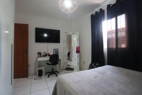 Quarto 2 de casa à venda com 3 quartos, 162m² em Jardim Tiete, São Paulo