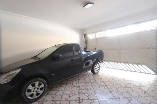 Garagem de casa à venda com 3 quartos, 162m² em Jardim Tiete, São Paulo