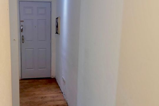 Corredor de apartamento para alugar com 2 quartos, 53m² em Cidade Serodio, Guarulhos