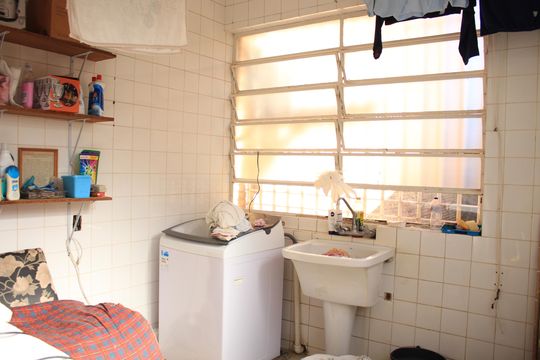 Área de Serviço de casa para alugar com 3 quartos, 361m² em Belvedere, Belo Horizonte