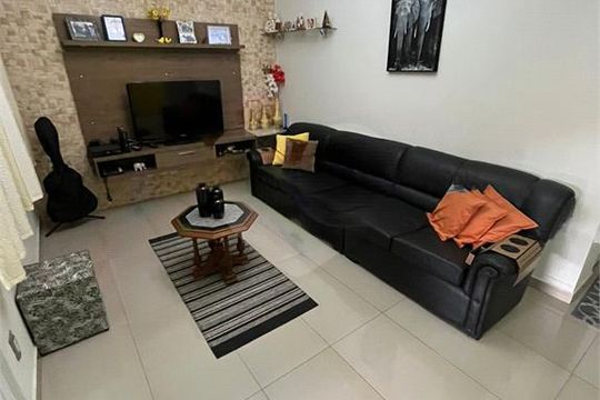 Casa à venda com 2 quartos, 206m² em Jardim Campos Verdes, Hortolândia