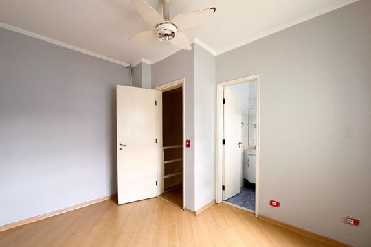 Suíte 2 de casa de condomínio à venda com 3 quartos, 173m² em Vila Euro, São Bernardo do Campo