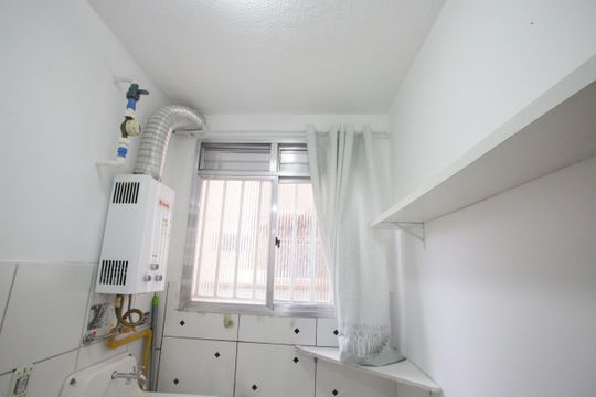 Área de Serviço de apartamento para alugar com 2 quartos, 56m² em Taquara, Rio de Janeiro