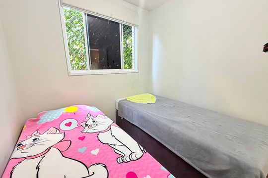 Quarto 1 de apartamento para alugar com 2 quartos, 38m² em Parque Maria Helena, São Paulo