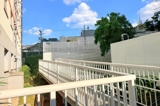 Área comum de apartamento para alugar com 2 quartos, 38m² em Parque Maria Helena, São Paulo