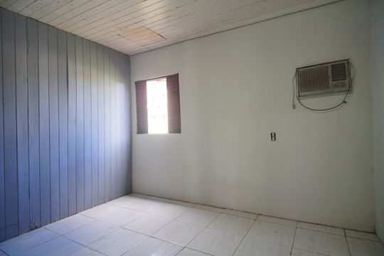 quarto 1 de casa à venda com 2 quartos, 100m² em Santo Afonso, Novo Hamburgo