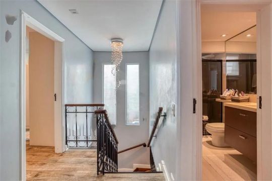 Casa à venda com 4 quartos, 275m² em Chácara Flora, São Paulo