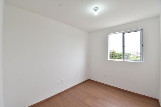 Quarto 2 de apartamento para alugar com 2 quartos, 48m² em Bairro Alto, Curitiba