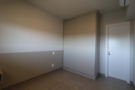 Suíte de apartamento para alugar com 1 quarto, 46m² em Ribeirânia, Ribeirão Preto