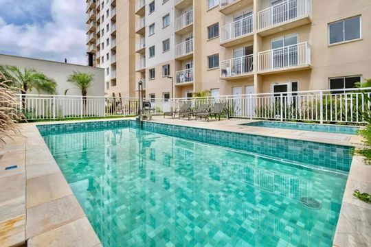 Área comum - Piscina de apartamento para alugar com 1 quarto, 28m² em Jardim Itacolomi, São Paulo