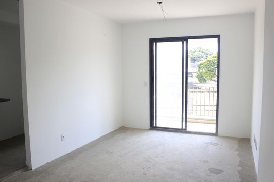 Apartamento à venda com 2 quartos, 69m² em Vila Rosalia, Guarulhos