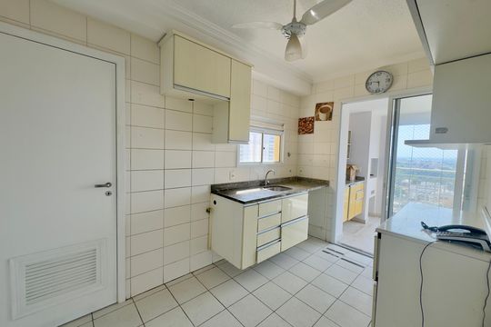 Cozinha de apartamento à venda com 4 quartos, 114m² em Vila Santo Antonio, Guarulhos