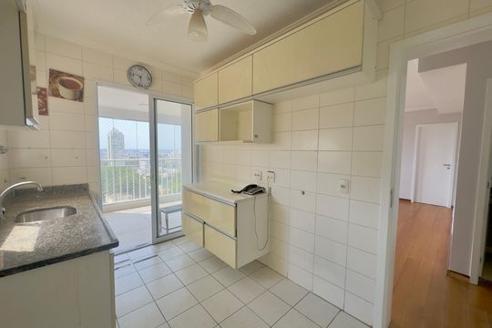 Cozinha de apartamento à venda com 4 quartos, 114m² em Vila Santo Antonio, Guarulhos