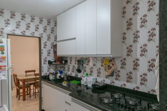 Apartamento à venda com 4 quartos, 110m² em Pampulha, Belo Horizonte