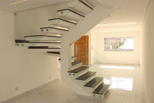 Casa à venda com 3 quartos, 260m² em Parque São Lucas, São Paulo