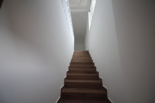 Escada de apartamento para alugar com 3 quartos, 95m² em Santa Cruz Industrial, Contagem