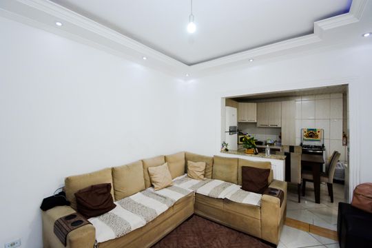 Sala de casa para alugar com 4 quartos, 155m² em Jardim Vila Galvao, Guarulhos
