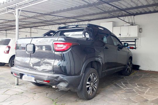 Box Garagem (01 vaga) de apartamento à venda com 1 quarto, 42m² em Rio Branco, Porto Alegre