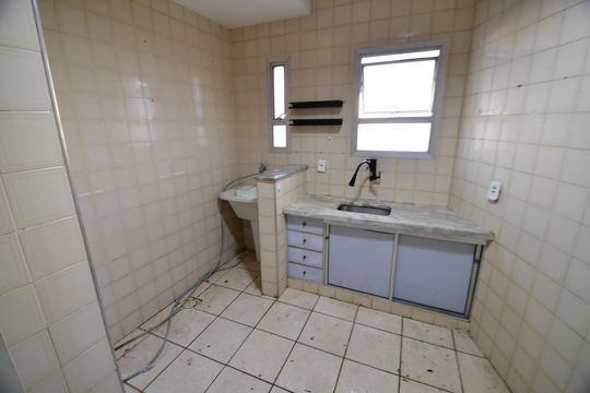 Cozinha/Área de serviço de apartamento para alugar com 1 quarto, 45m² em Vila Itapura, Campinas