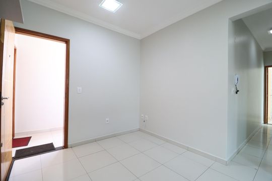 Sala de apartamento para alugar com 2 quartos, 60m² em Santa Mônica, Uberlândia