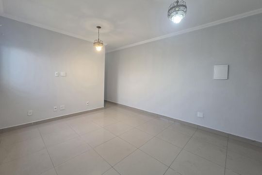 Sala de apartamento para alugar com 3 quartos, 86m² em Vila Metalúrgica, Santo André