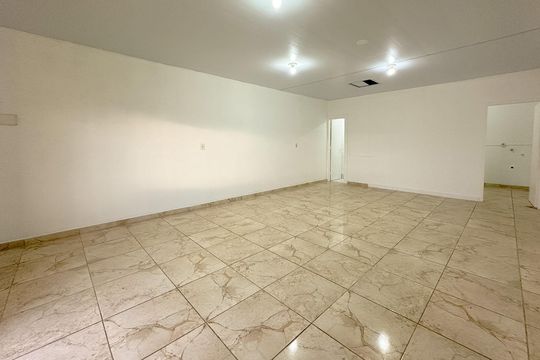 Kitnet/Studio para alugar com 1 quarto, 50m² em Ceniro Martins, São José