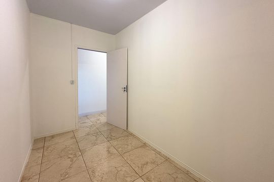 Quarto 1 de apartamento para alugar com 2 quartos, 50m² em Ceniro Martins, São José