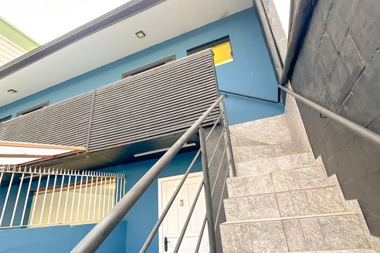 Escada de apartamento para alugar com 2 quartos, 50m² em Ceniro Martins, São José