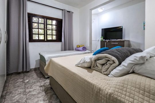 Suíte 1 de casa à venda com 3 quartos, 250m² em Vila Jaraguá, São Paulo