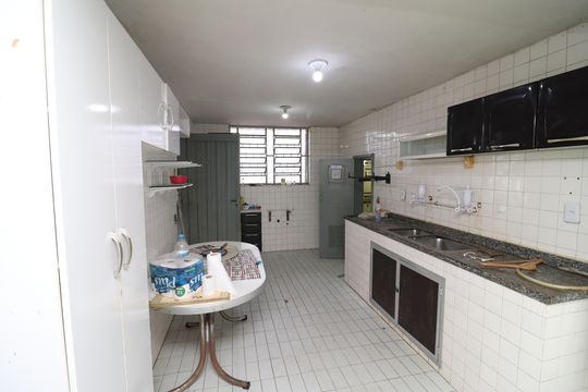Cozinha de casa à venda com 3 quartos, 520m² em Jardim Guanabara, Rio de Janeiro
