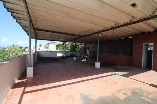 Terraço de casa à venda com 3 quartos, 520m² em Jardim Guanabara, Rio de Janeiro