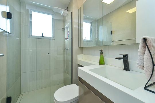 Banheiro de apartamento à venda com 4 quartos, 115m² em Ipiranga, Belo Horizonte