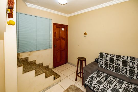 Casa à venda com 2 quartos, 62m² em Vila Jardim Leblon, Belo Horizonte