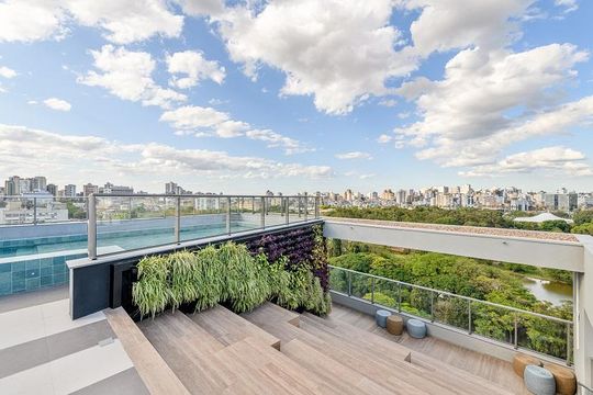 Área externa de kitnet/studio para alugar com 1 quarto, 25m² em Farroupilha, Porto Alegre