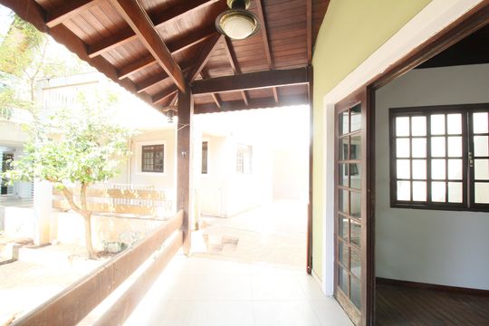 Varanda de casa à venda com 1 quarto, 155m² em Jardim Londrina, São Paulo