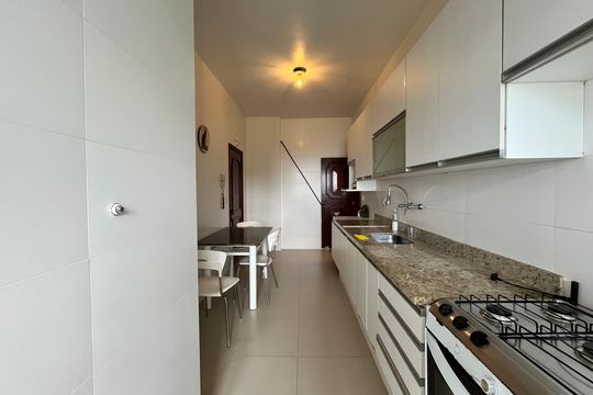 Cozinha de apartamento para alugar com 3 quartos, 100m² em Botafogo, Rio de Janeiro