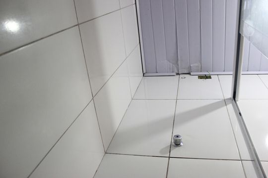 Banheiro social de casa para alugar com 1 quarto, 60m² em Cocaia, Guarulhos