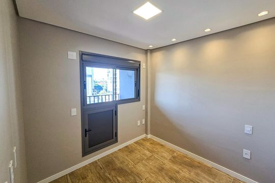 Quarto 1 de apartamento para alugar com 2 quartos, 61m² em Santo Amaro, São Paulo