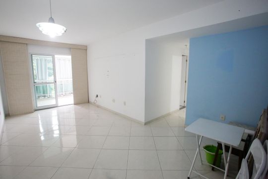 Apartamento para alugar com 2 quartos, 92m² em Tanque, Rio de Janeiro