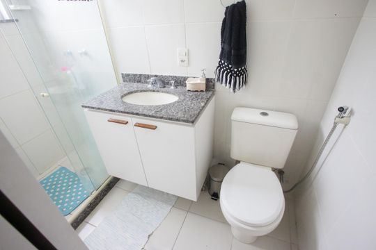 Banheiro da Suíte de apartamento para alugar com 2 quartos, 92m² em Tanque, Rio de Janeiro