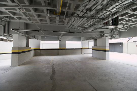 Garagem de apartamento para alugar com 2 quartos, 53m² em Centro, Curitiba