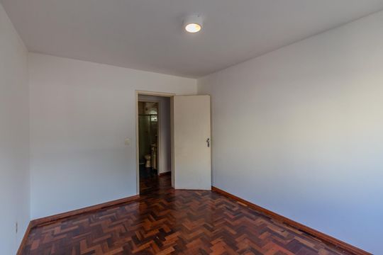 Quarto de apartamento para alugar com 1 quarto, 48m² em Cavalhada, Porto Alegre