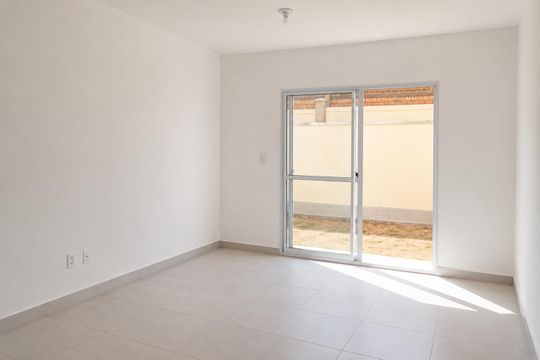 Apartamento para alugar com 2 quartos, 62m² em Q 3, Brasília