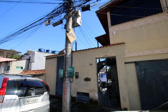 Fachada da casa de casa para alugar com 2 quartos, 100m² em Vista Alegre, Rio de Janeiro