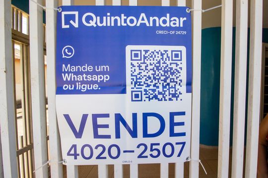 Casa à venda com 4 quartos, 345m² em Qs 5, Brasília