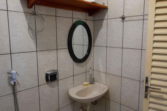 Casa à venda com 4 quartos, 345m² em Qs 5, Brasília